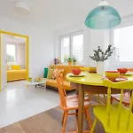 Colorful Two Bedroom Platynowa Perfect For Remote Work By Renters * Warsaw