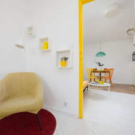 Colorful Two Bedroom Platynowa Perfect For Remote Work By Renters Apartment Warsaw