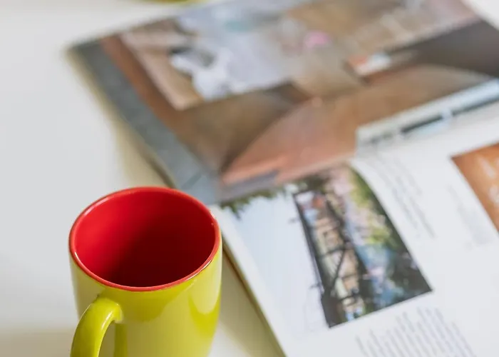 Colorful Two Bedroom Platynowa Perfect For Remote Work By Renters *